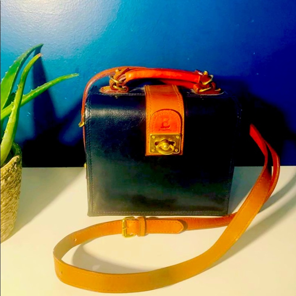 Vintage Leather Box Bag